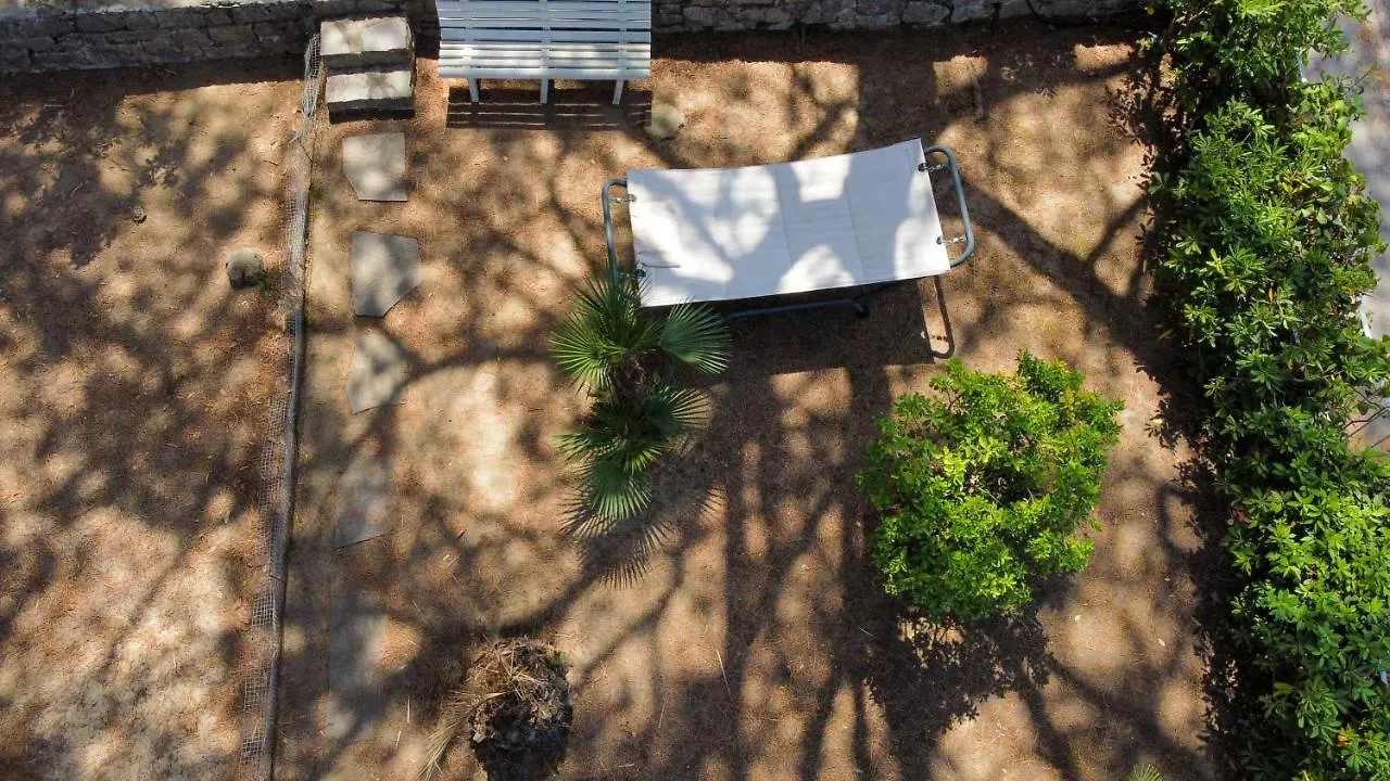 Villa Verde Procchio  Appartamento